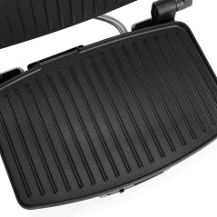 "Tristar GR-2856 Contact Grill - Perfect for Delicious Meals Anytime!"